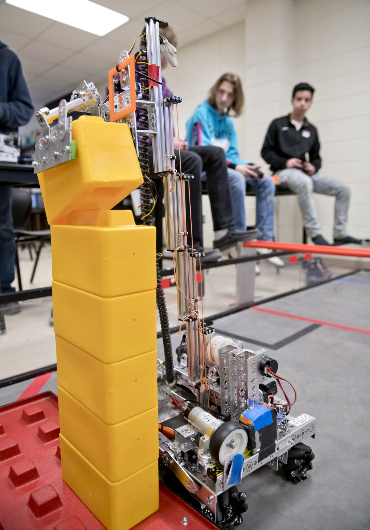 East High robotics team qualifies for state